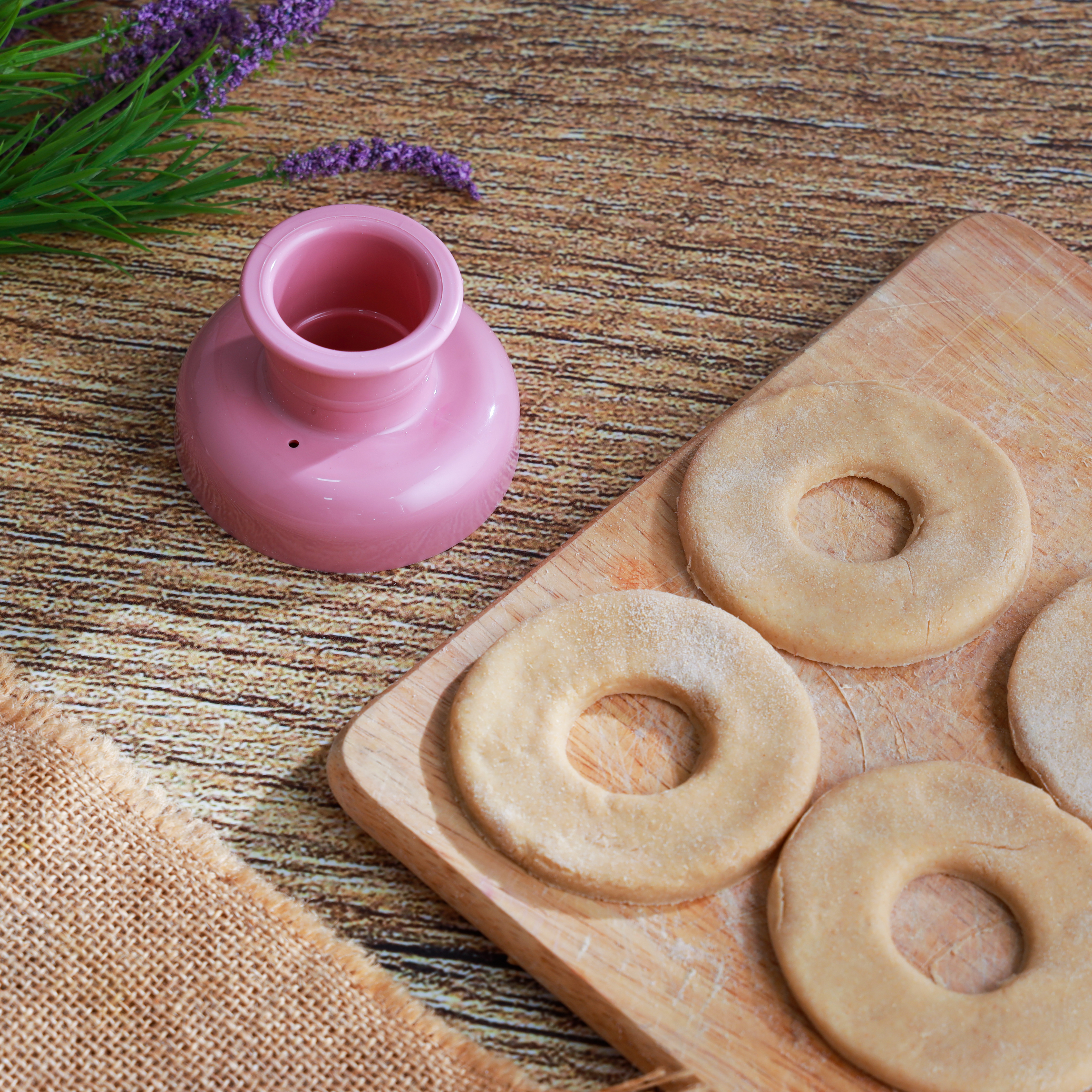 Creative DIY Donut Mold Cake Decorating Tools Plastic Desserts