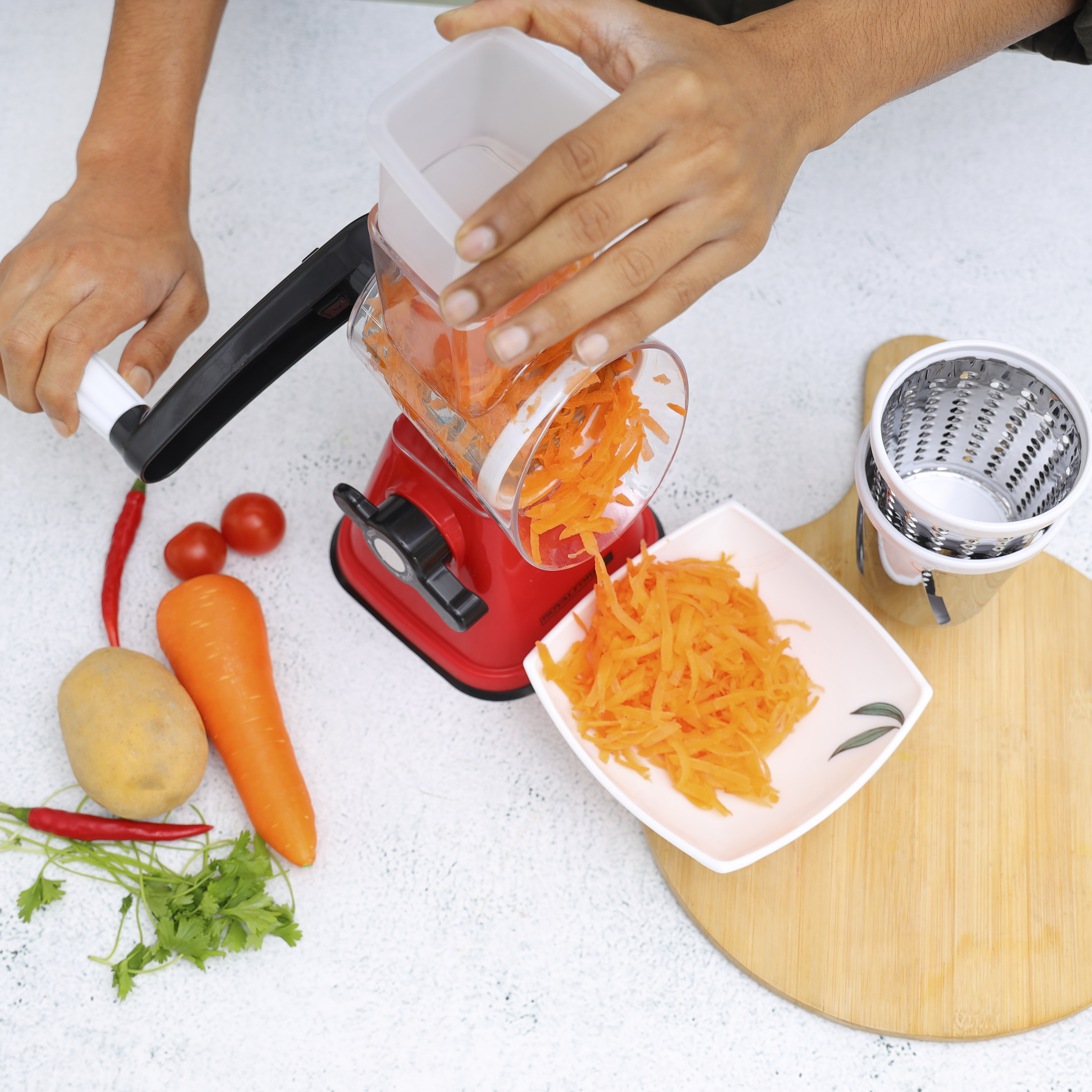 World of Confectioners - Rotary vegetable slicer 3in1 - Kitchen