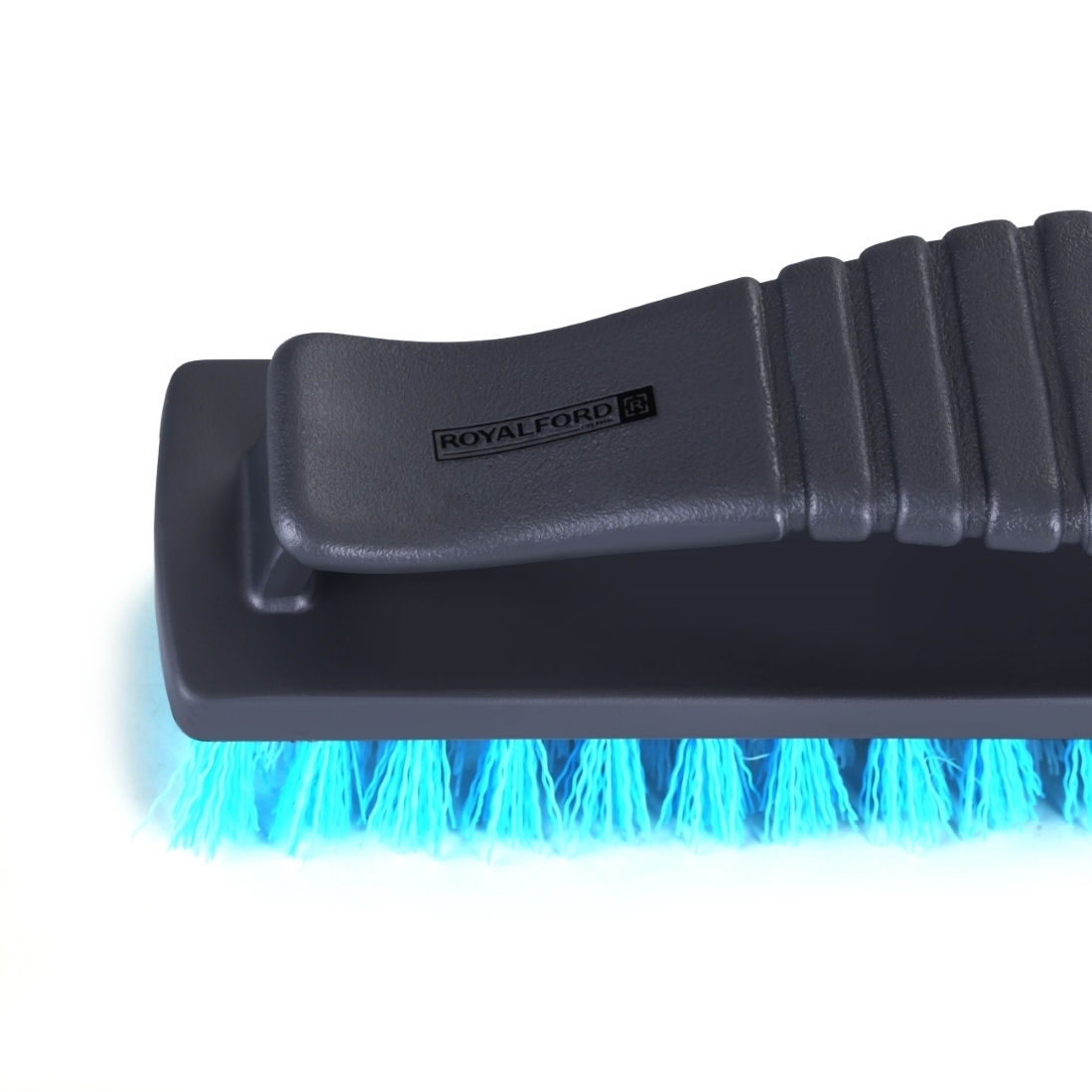 Buy Royalford Scrubbing Brush With Handle - Easy To Clean Hard & Stiff  Bristle Brush Made Of Durable Online in UAE - Wigme