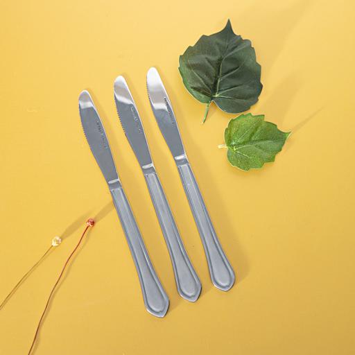 display image 4 for product Royalford 3Pcs Stainless Steel Table Knife - Steel Cutlery Set For Home And Kitchen Dishwasher Safe