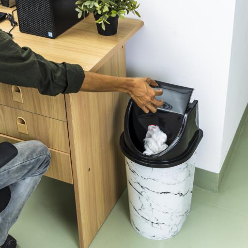 20 litre online plastic dustbin