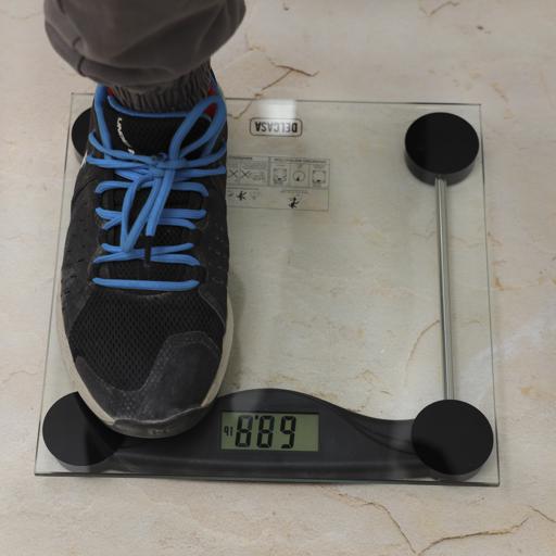 display image 2 for product Electronic Personal Scale, LCD display, DC2052 | Tempered Glass Platform | 150Kg Capacity | LCD Display | Low Power & Overload Indicator