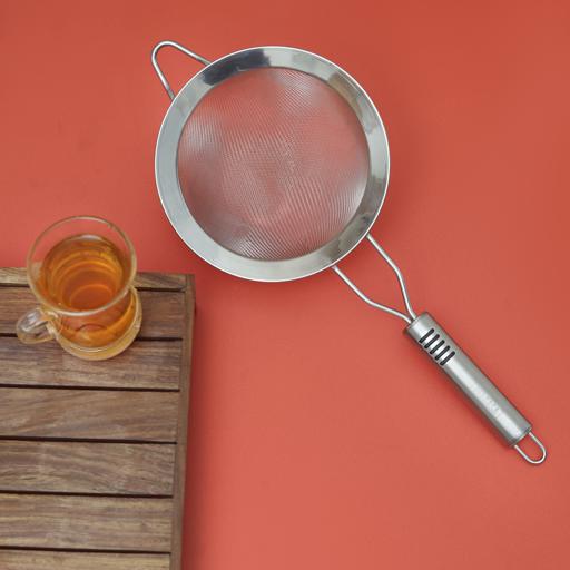 display image 1 for product 18cm Strainer, Stainless Steel Tea Strainer, DC2432 | Perfect Sieve Solution for Straining Teas and Cocktails or Sifting Flour, Sugar, Spices, and Herbs