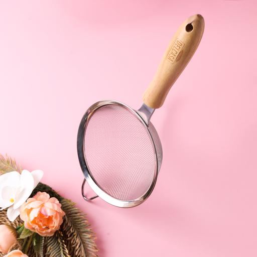 display image 1 for product Delcasa 14CM Stainless Steel Strainer With Wooden Handle