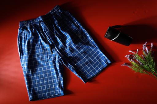 display image 1 for product Mens Knitted Checks Shorts