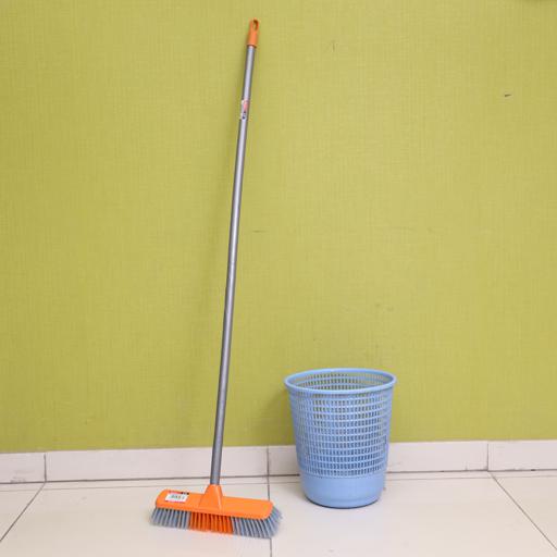display image 4 for product Delcasa Broom With Pvc Coated Wooden Handle - Indoor Sweeping Broom Brush - The Perfect Indoor