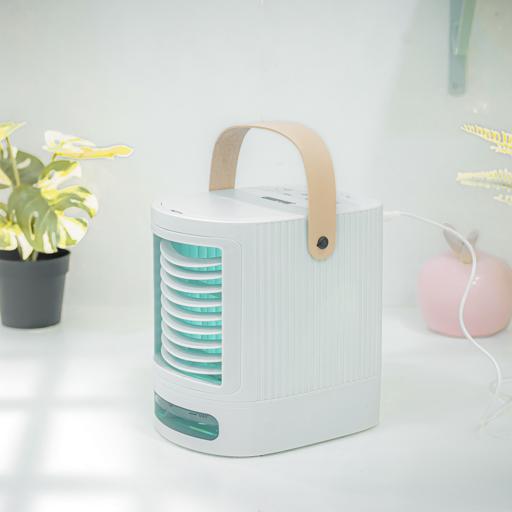 display image 1 for product Geepas USB Portable Cooler