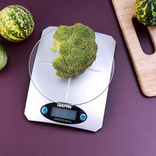 display image 1 for product Kitchen Weighing Scale High Accuracy Digital Display Weighing Scale GBS4209 Geepas