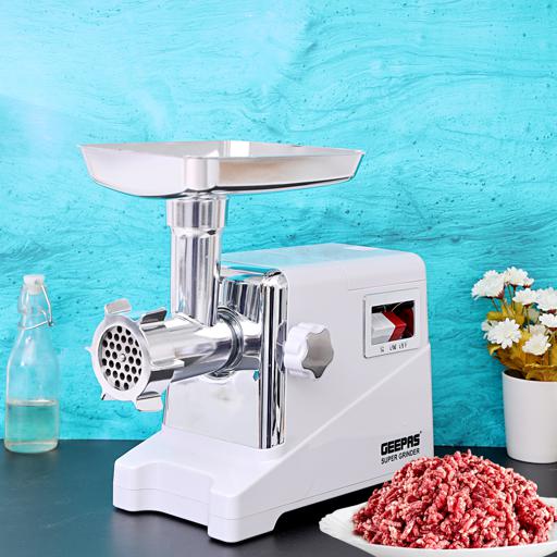 Buy Geepas Metal Gear Meat Grinder With Reverse Function Online in UAE Wigme