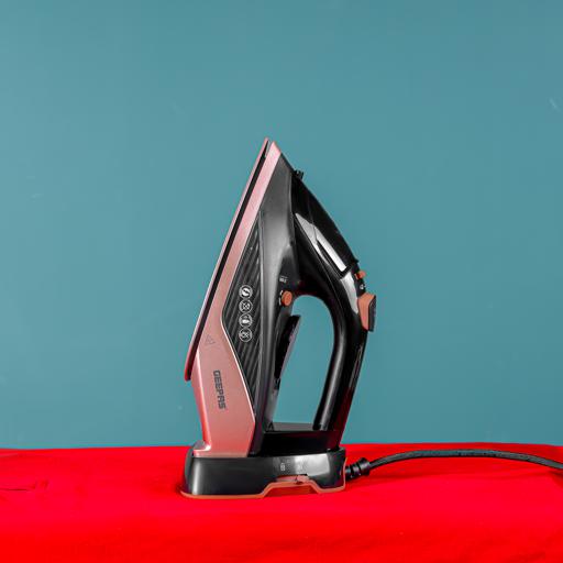 display image 2 for product Geepas Cordless Steam Iron