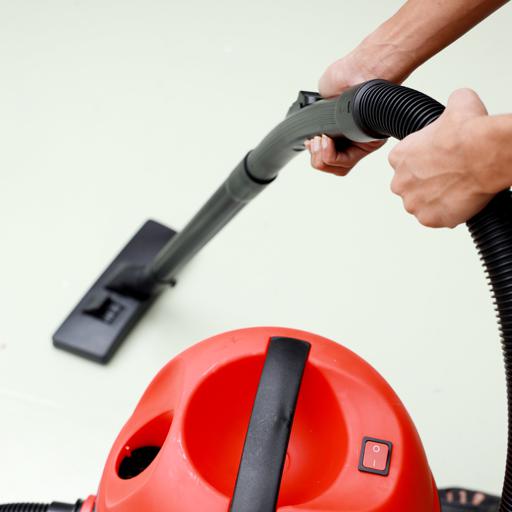 display image 2 for product Geepas 2800W Dry & Wet Vacuum Cleaner For Daily Use - 20L Dust Bag Capacity And Powerful Motor