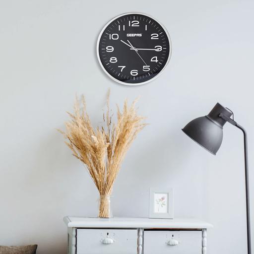 display image 1 for product Geepas Wall Clock - Round Decorative Campagne/Silver Colour Frame Clock For Living Room, Bedroom