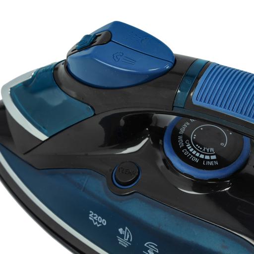 display image 7 for product Ceramic Steam Iron, Stream Rate Of 15g/Min, 2200W, KNSI6351 | Ceramic Sole Plate| Self-Cleaning Function| Powerful Steam Burst| Water Tank Of 380ml | Rotating Swivel Cord