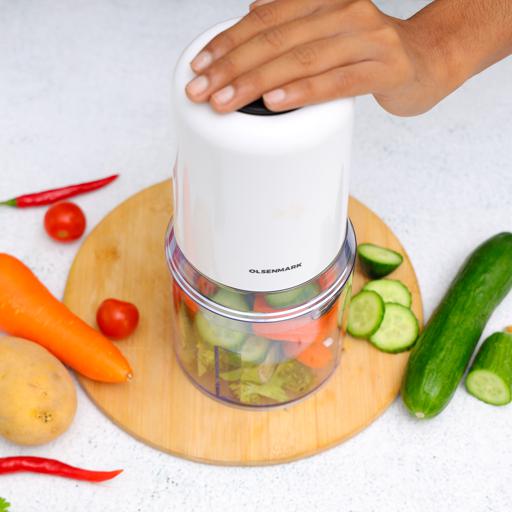 display image 5 for product Multi Chopper, Electric Mini Chopper, 500ml Bowl, OMC2246 | 2 Speed Setting | Food Smashers for Garlic/ Fruits/ Vegetables/ Meats/ Onions/ Nuts/ Pepper/ Ginger/ Salad/ Chili