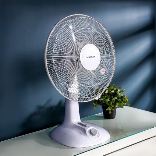 display image 3 for product Olsenmark Table Fan, 16"- Piano Switches- 3 speed setting - OMF1700 | 120 Ribbed Grills, 5 Leaf ABS Transparent Blades - Wide Angle Horizontal Oscillation - Timer Function - Cooling for Summer in Home/Office