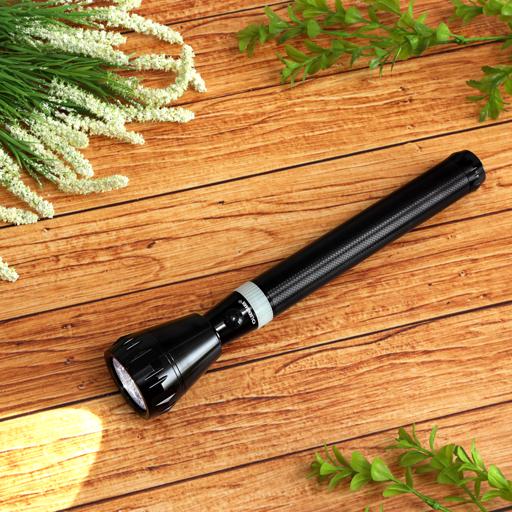 display image 4 for product Olsenmark Rechargeable Led Flashlight - 3 Pcs - Super Bright Torch Light - Built-In 3000Mah Battery