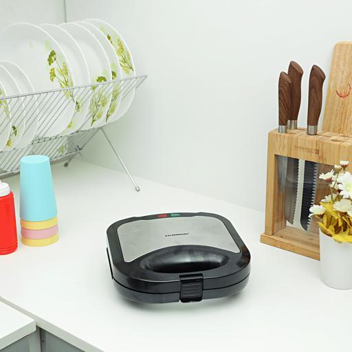 display image 2 for product Non-stick Coating Cool Touch Handle Grill Maker OMGM2320 Olsenmark