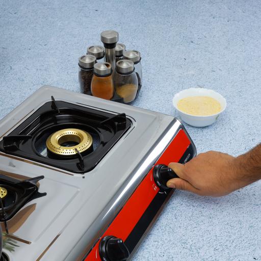 display image 2 for product Olsenmark Stainless Steel Triple Burner Gas Stove - Auto Ignition - Cast Iron Pan Burner