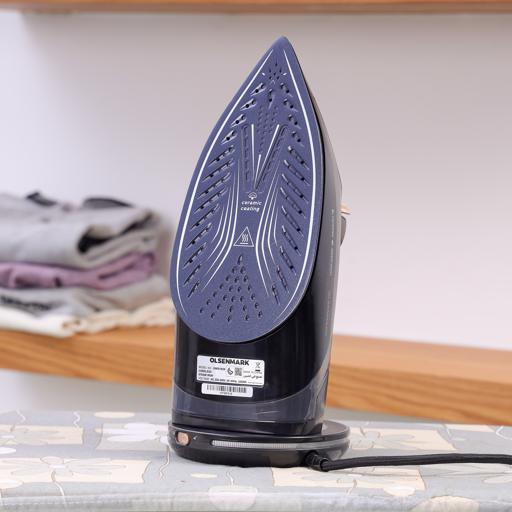 display image 2 for product Corded and Cordless Steam Iron, Dry, Steam, Spray, OMSI1839 | Vertical Steam | Adjustable Temperature Control | Self-Cleaning | Ceramic Soleplate | 420ml Water Tank | Anti-Calc