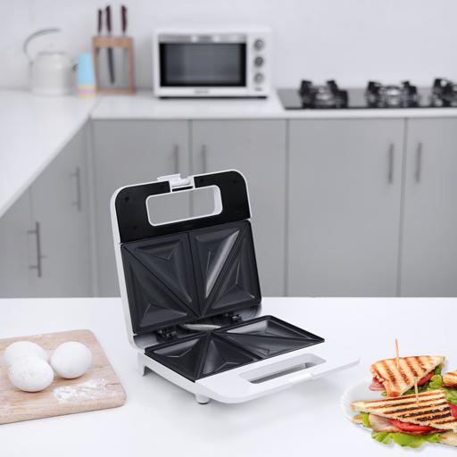 2 SLICE SANDWICH MAKER with Non stick coating