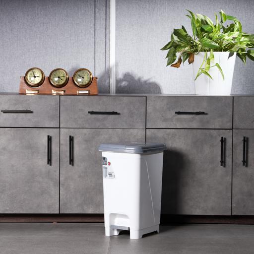 display image 4 for product Slim Pedal Dust Bin, 15L Plastic Waste Bin, RF10794 | Practical Slim Bin for Bathroom, Kitchen or Office | Foot Pedal Trash Bin for Commercial Purpose