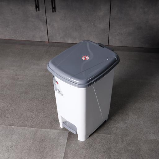 display image 2 for product Slim Pedal Dust Bin, 15L Plastic Waste Bin, RF10794 | Practical Slim Bin for Bathroom, Kitchen or Office | Foot Pedal Trash Bin for Commercial Purpose
