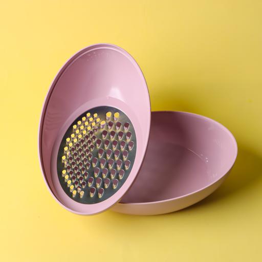 Mess-free Grating  Grater with catcher by triangle tools