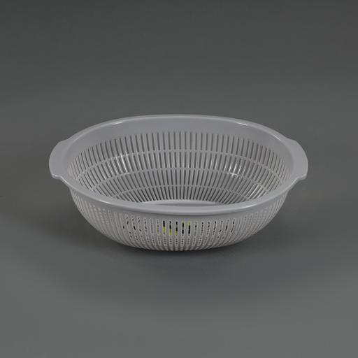 display image 2 for product Royalford Plastic Oval Vegetable Strainer