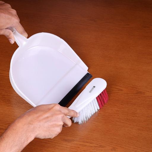 display image 3 for product Royalford Dust Pan With Cleaning Brush