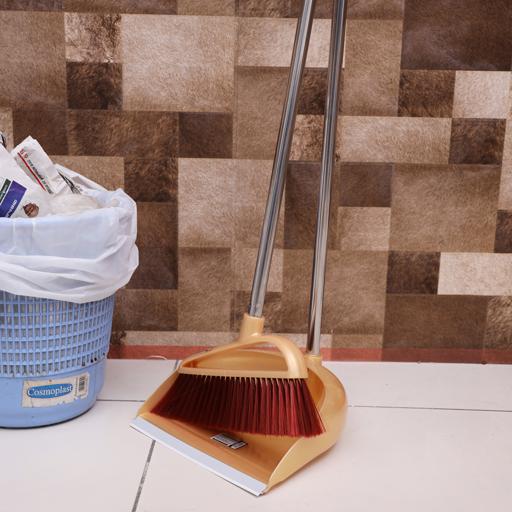 display image 3 for product Royalford Plastic Broom With Dustpan Set - Hand Broom With Synthetic Stiff Bristles - Broom Set