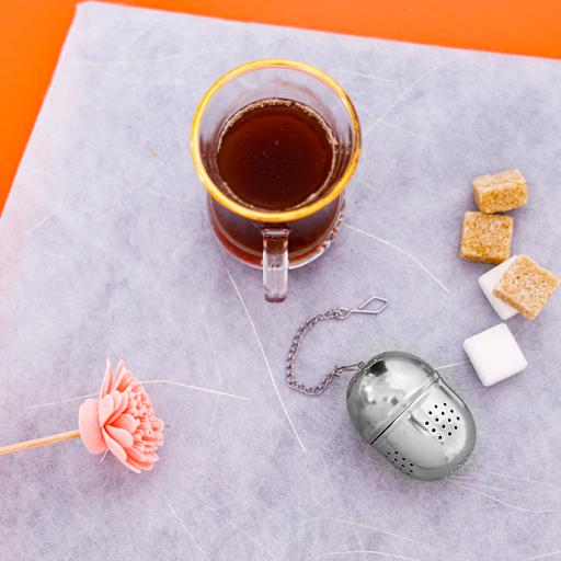 display image 3 for product Royalford Tea Strainer With Chain - Portable 304 Stainless Steel Tea Strainer Mesh With Chain